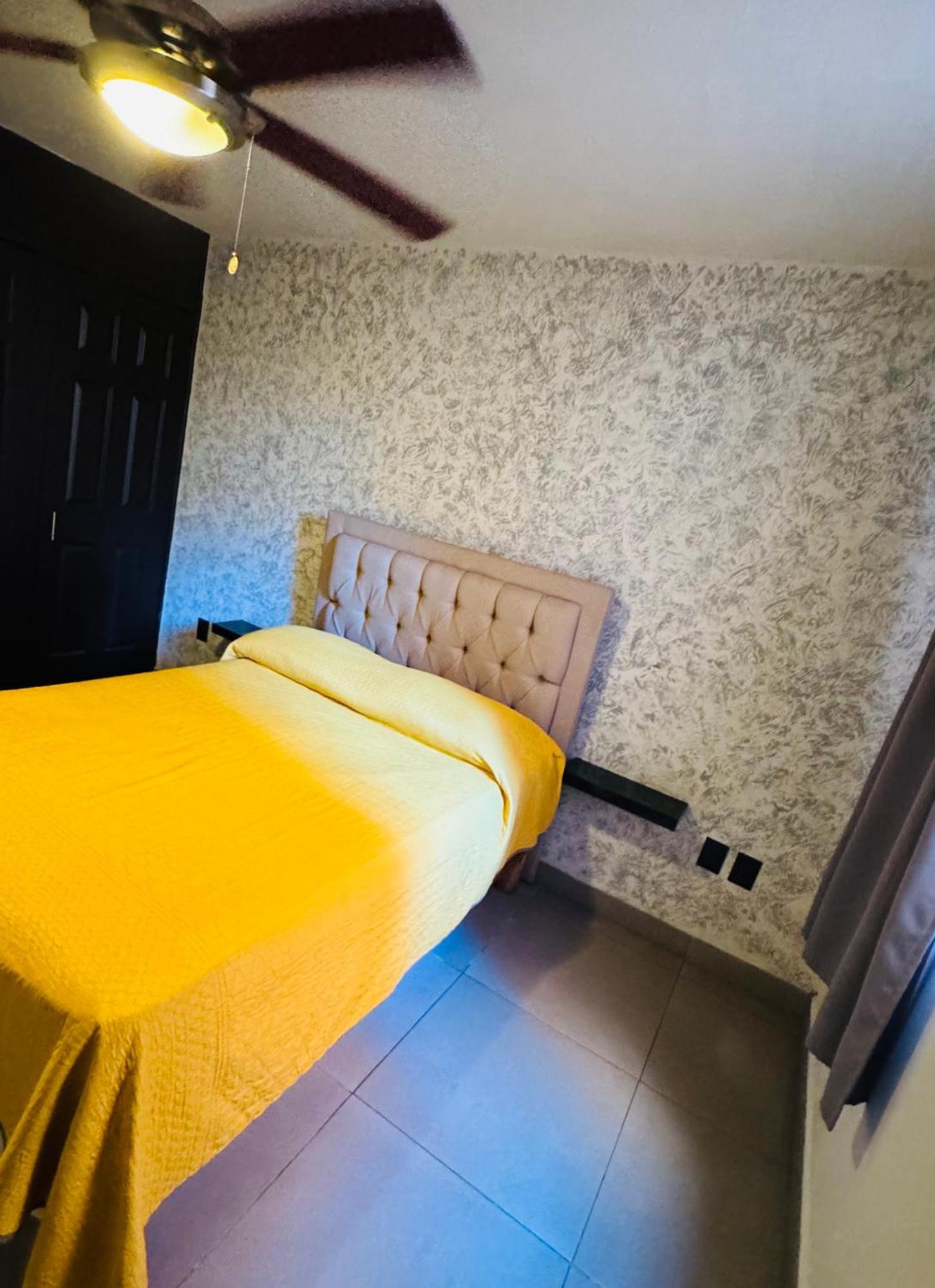 Zona Dorada: Amplio Departamento Para 12 Масатлан Екстериор снимка