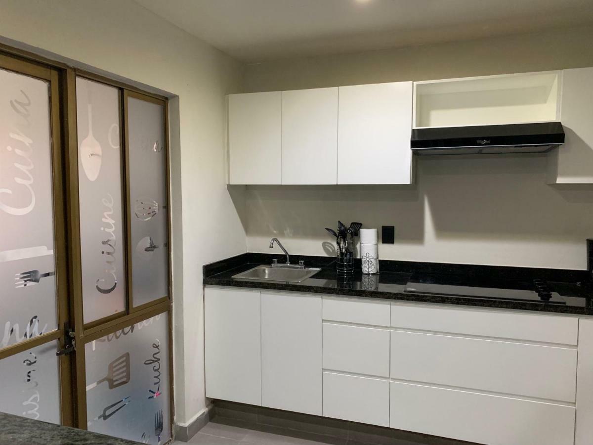 Zona Dorada: Amplio Departamento Para 12 Масатлан Екстериор снимка